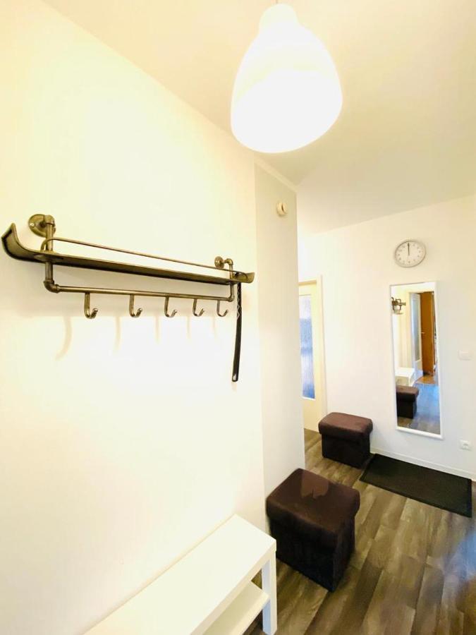 Hannovermesseapartment 2 Bedroom, Balcony With Garden View Apartment