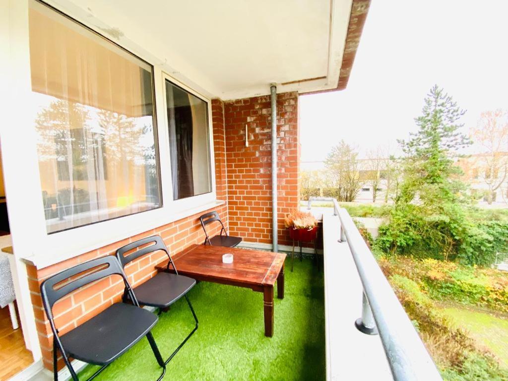Hannovermesseapartment 2 Bedroom, Balcony With Garden View Hannover