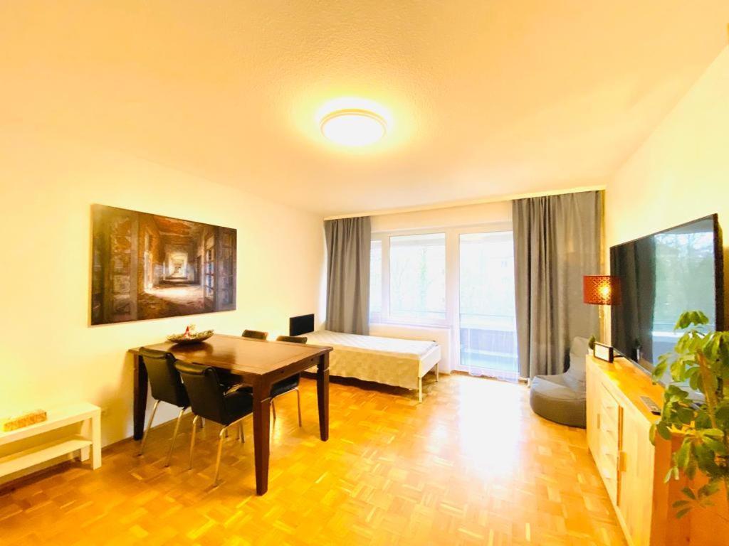 Apartment Hannovermesseapartment 2 Bedroom, Balcony With Garden View Hannover